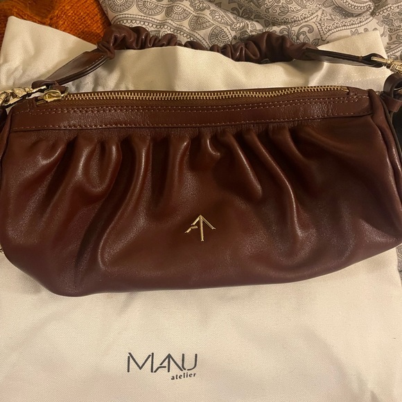 MANU ATELIER
Chain-Link Leather Shoulder Bag - Picture 6 of 6